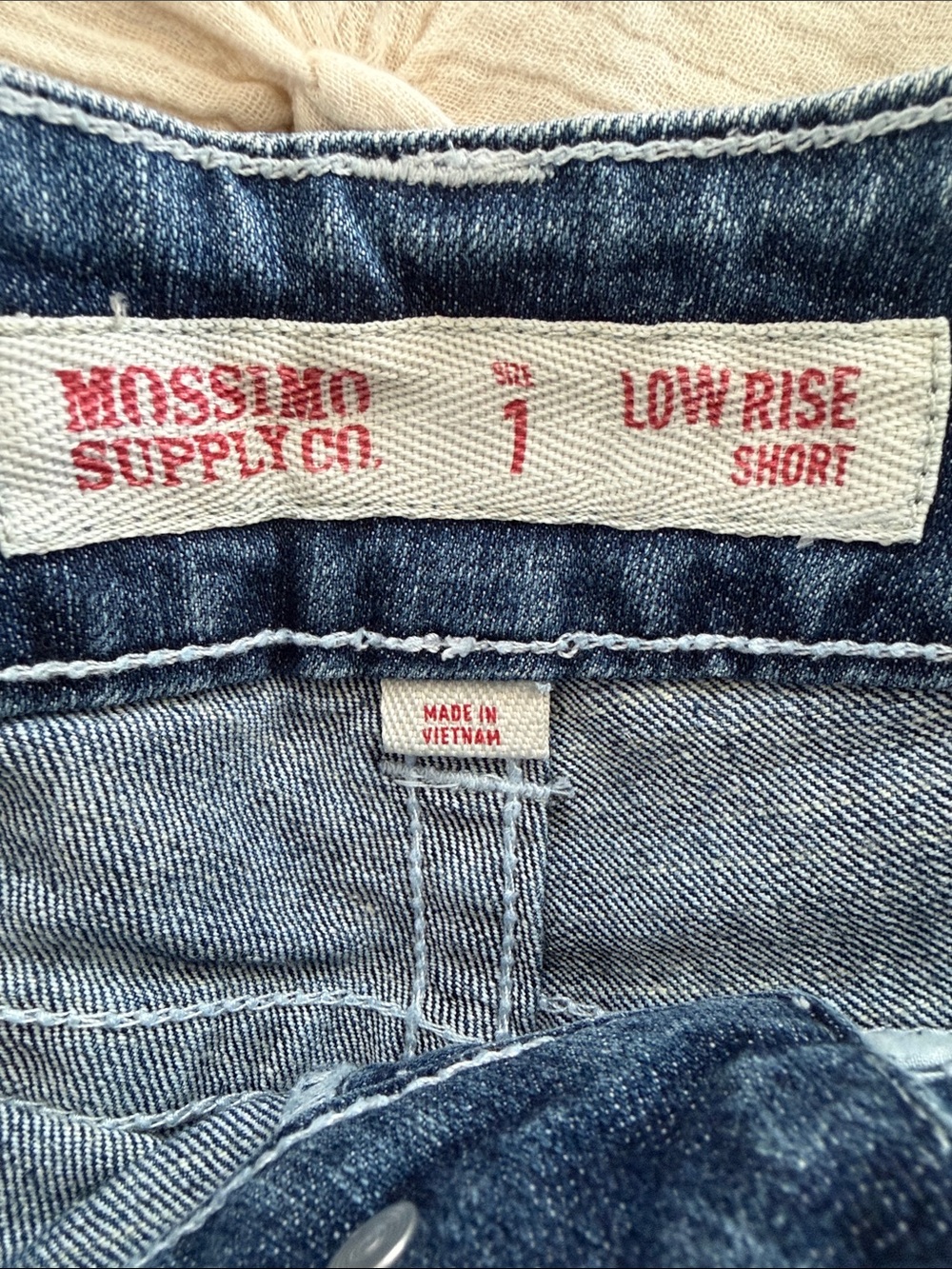 Mossimo Supply Co. blue denim cuffed shorts with double-button waist - Picture 5 of 5